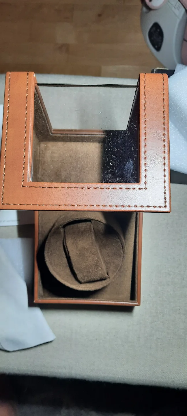 Like New Automatic Watch Winder image indicator(4)