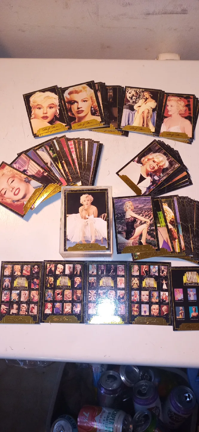 1995 Vintage Marilyn Monroe Trading Cards - MMII image indicator(5)