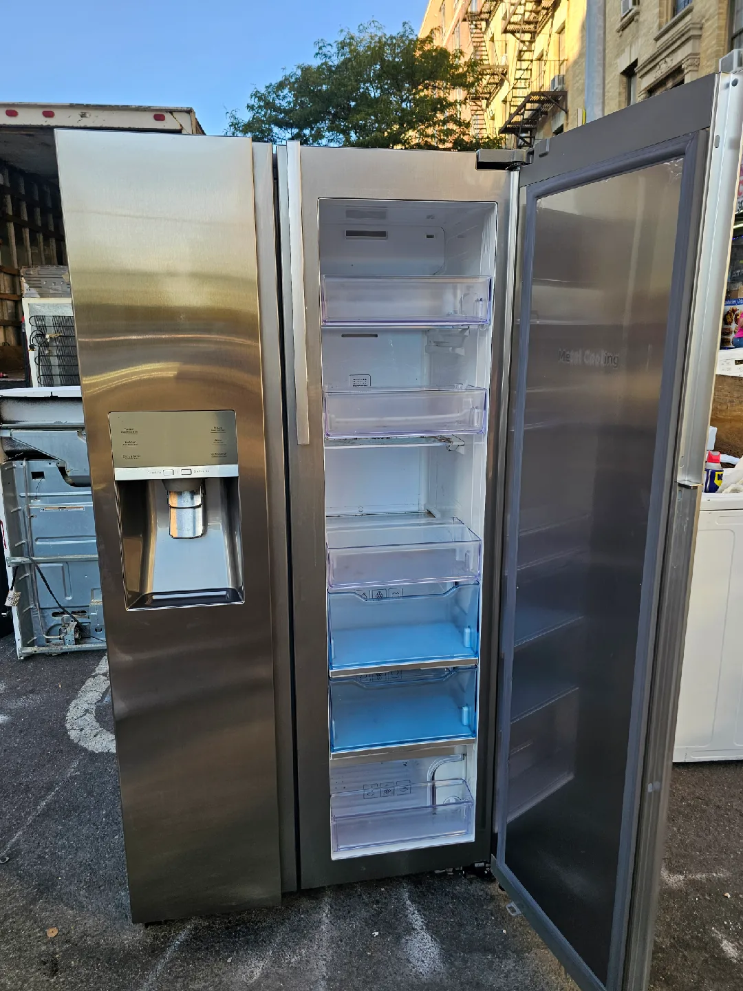 Samsung Stainless Steel Side-by-Side Refrigerator36 counter dep image indicator(2)