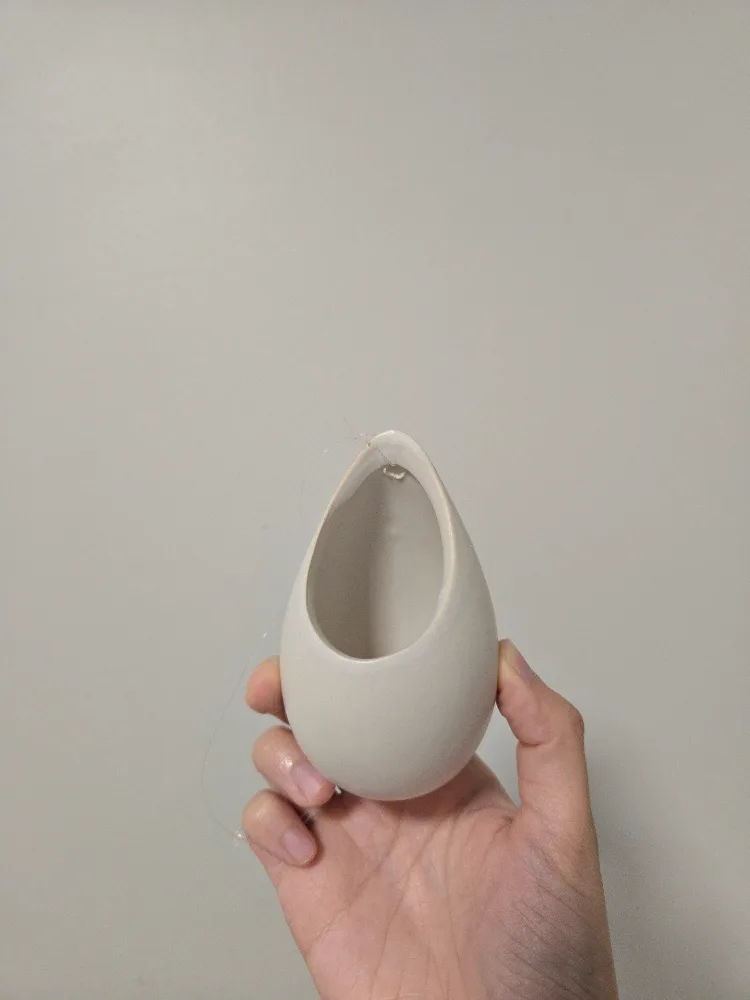 Ceramic Wall Planter S thumbnail