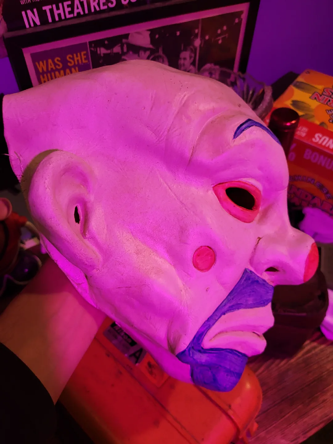 The Dark Knight Joker Mask image indicator(2)