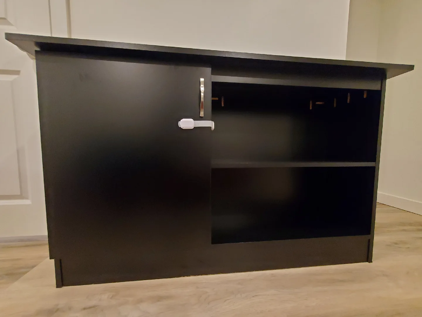 Black Cabinet