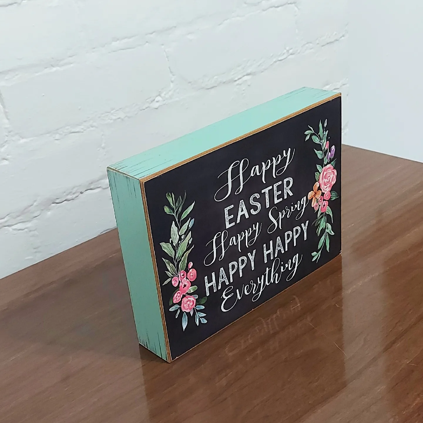 trade or $2! 🛍 home decor piece from Michael's image indicator(3)