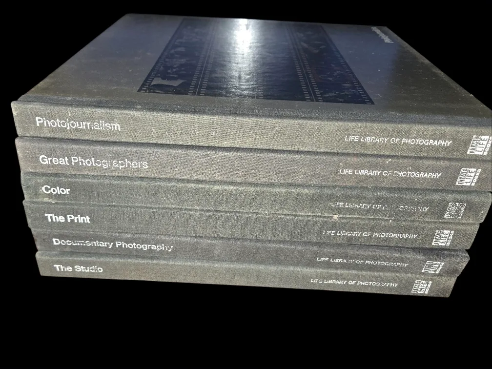 Life Library of Photography Books Set image indicator(6)