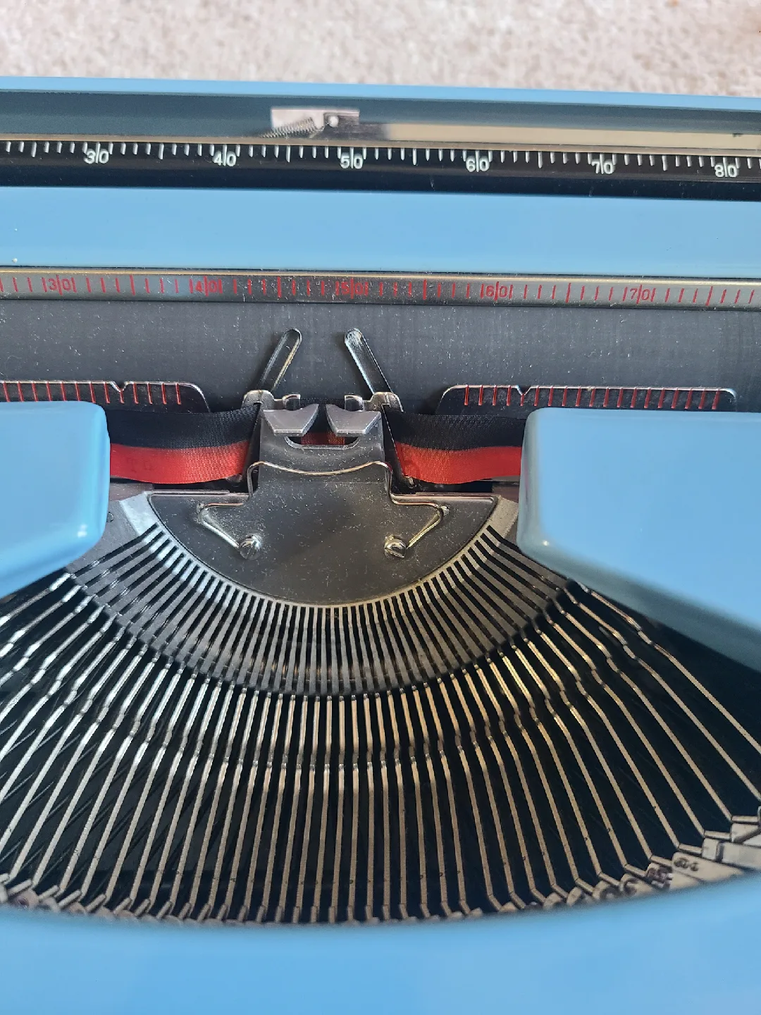 Brother Opus 889 Typewriter - Light Blue image indicator(5)