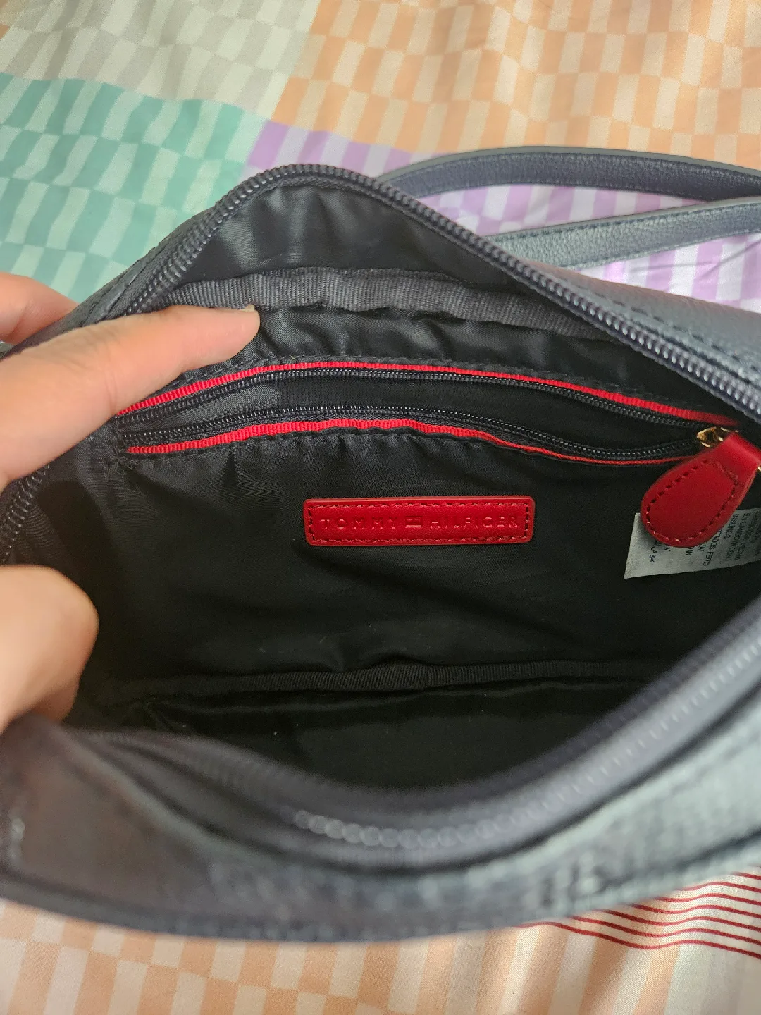 Tommy Hilfiger Crossbody Bag - Navy image indicator(3)