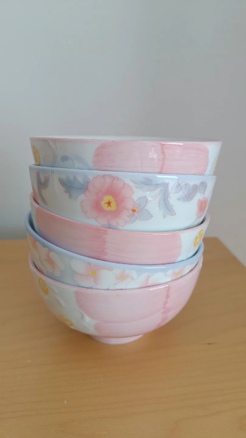 Floral Pattern Bowls (Set of 5) 🥕 thumbnail