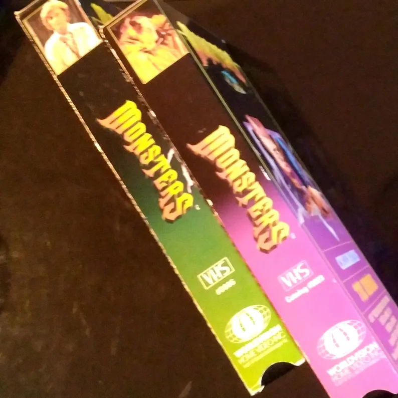 MONSTERS TV SERIES VHS LOT - 1989/90 image indicator(6)
