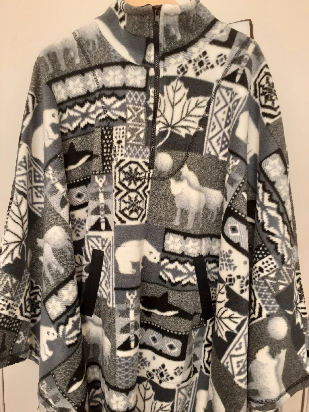 Coastline Apparel Fleece Pullover - Unique Pattern image indicator(3)