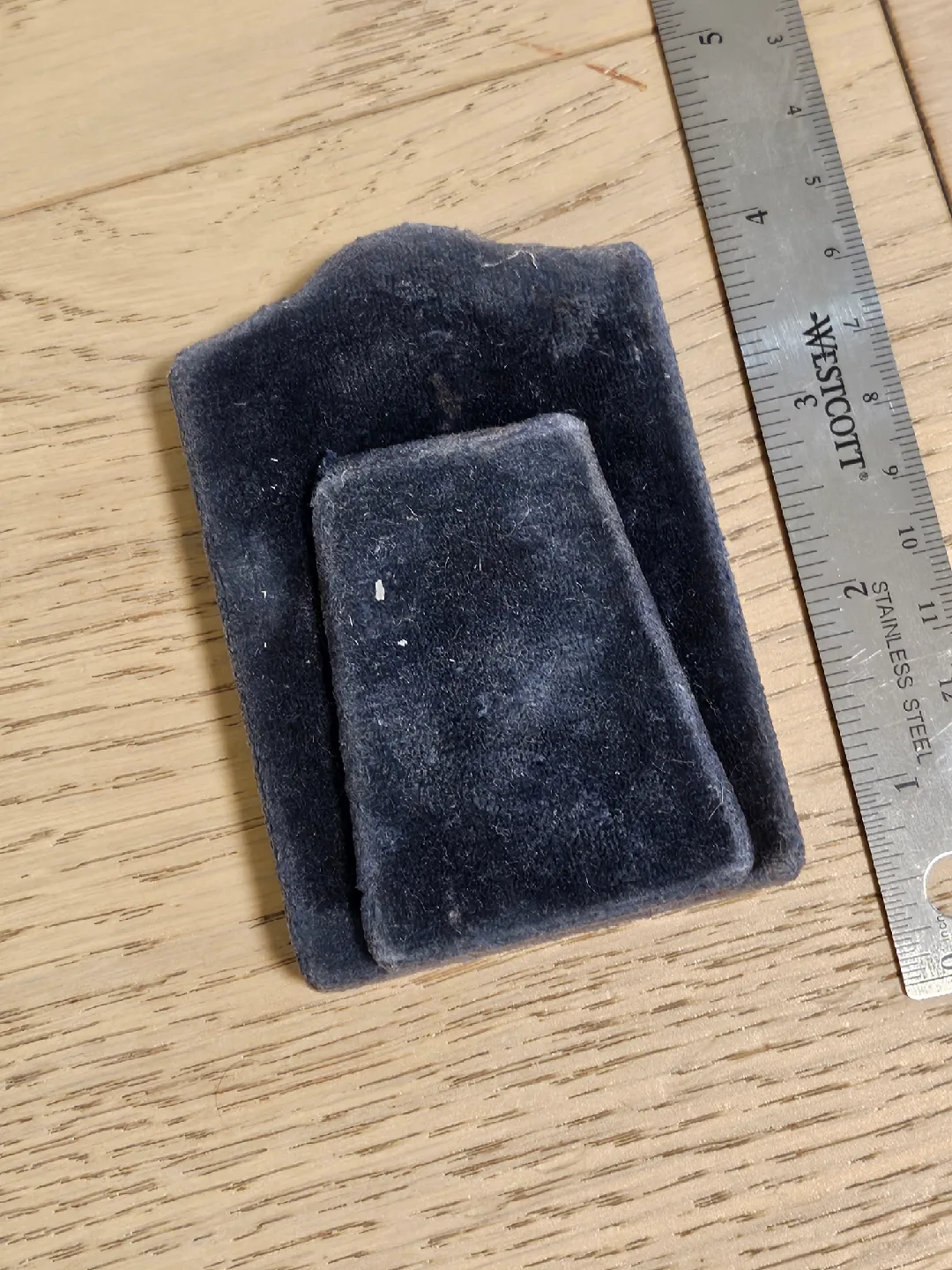 R. Carr England Desk Clock image indicator(3)