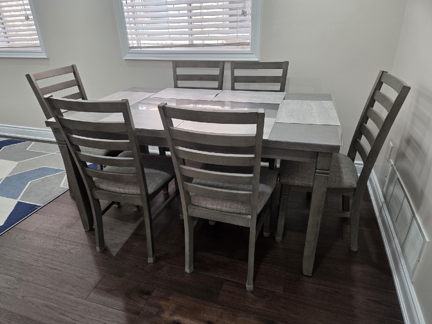Dining Table with 6 Chairs - photo 2