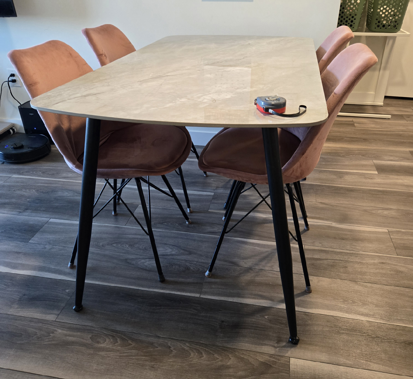 Dining Table with 4 Chairs - Like New! - photo 2