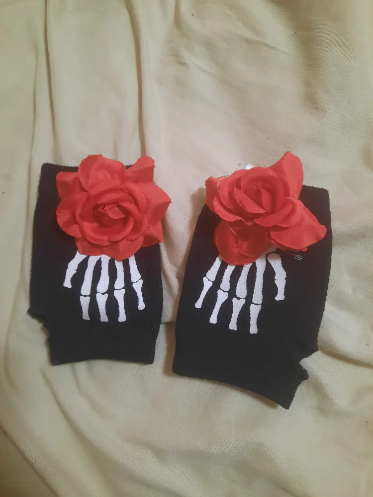 Black Skeleton Gloves pick up only