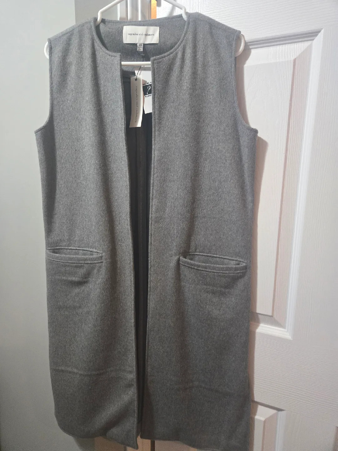 Cupcakes and Cashmere Shannon JKT Vest - XS thumbnail