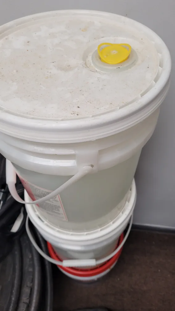 Industrial Dishwasher Cleaning Liquid image indicator(5)