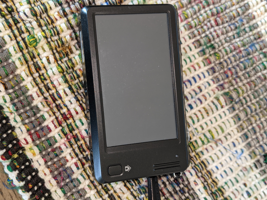 Samsung Digital Camera. PU Braeside SW - photo 3