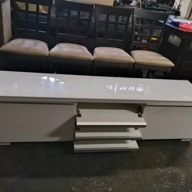 tv stand thumbnail