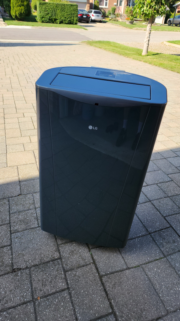LG Portable Air Conditioner LP1414GXR
