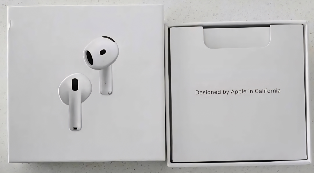 Apple AirPods 4 - photo 2