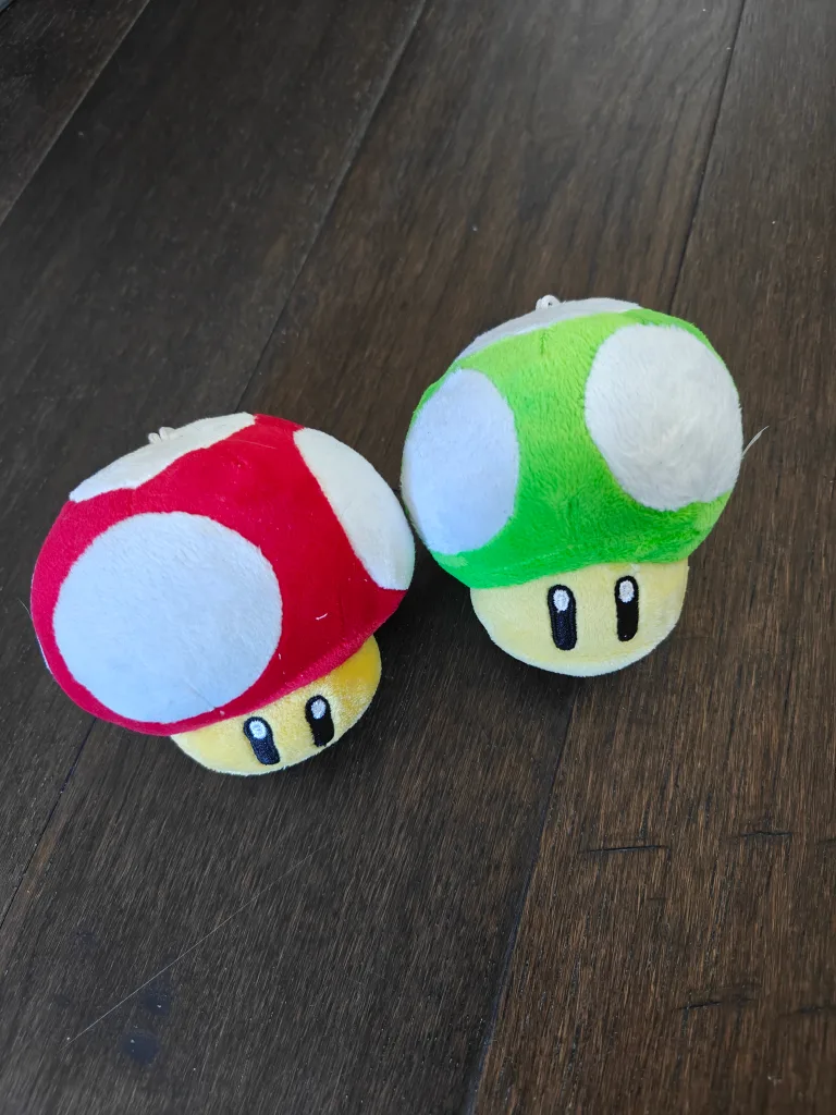 Super Mario Mushroom Plush - Red & Green thumbnail