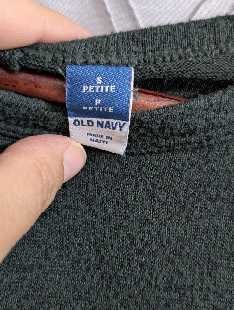 Old Navy Petite Green Long Sleeve Top - Size S - photo 2