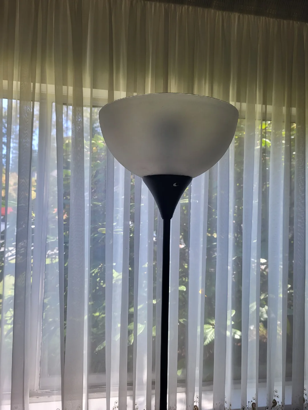 Floor Lamp thumbnail