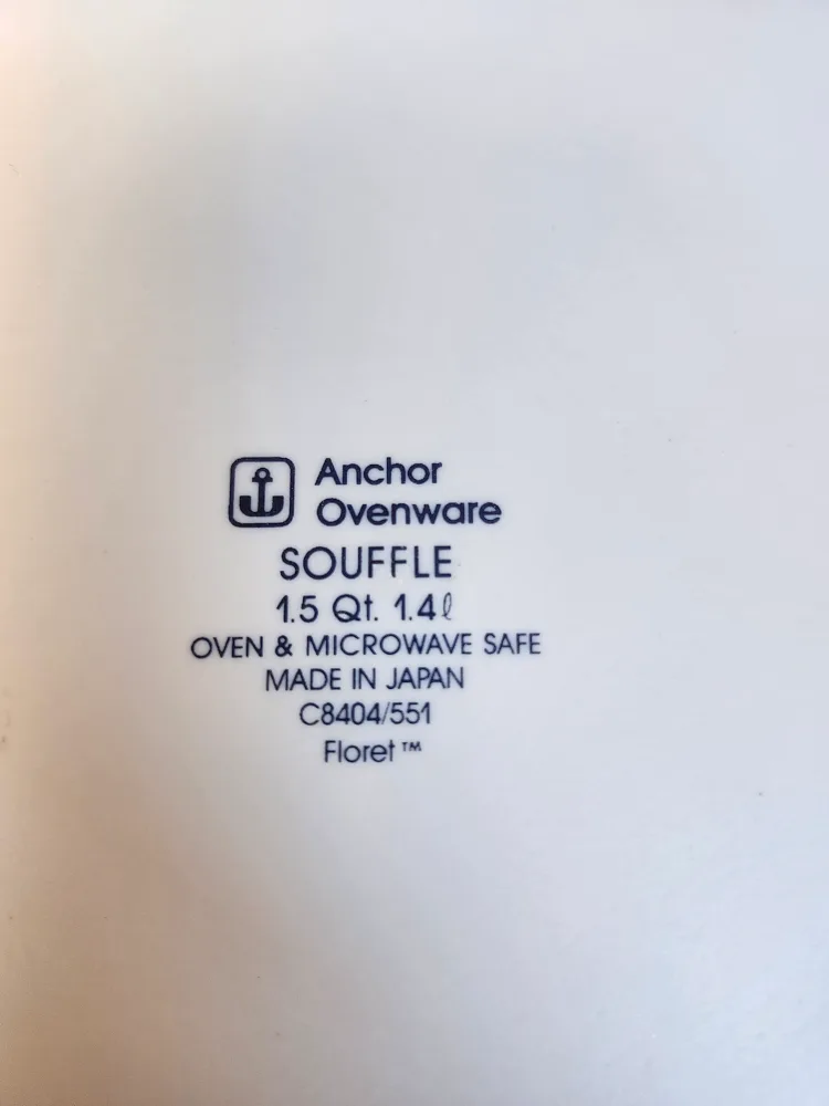 Vintage Anchor Hocking Floret Souffle Dish image indicator(9)