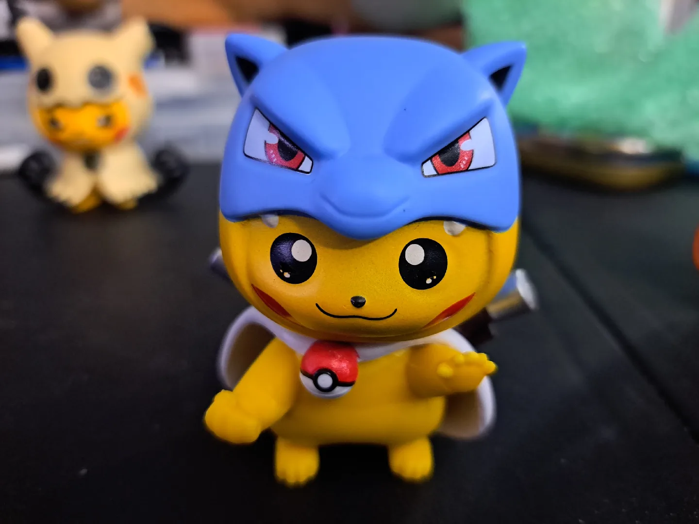 (READ DESCRIPTION) Pokemon Pikachu cosplay action figure set 3in image indicator(2)