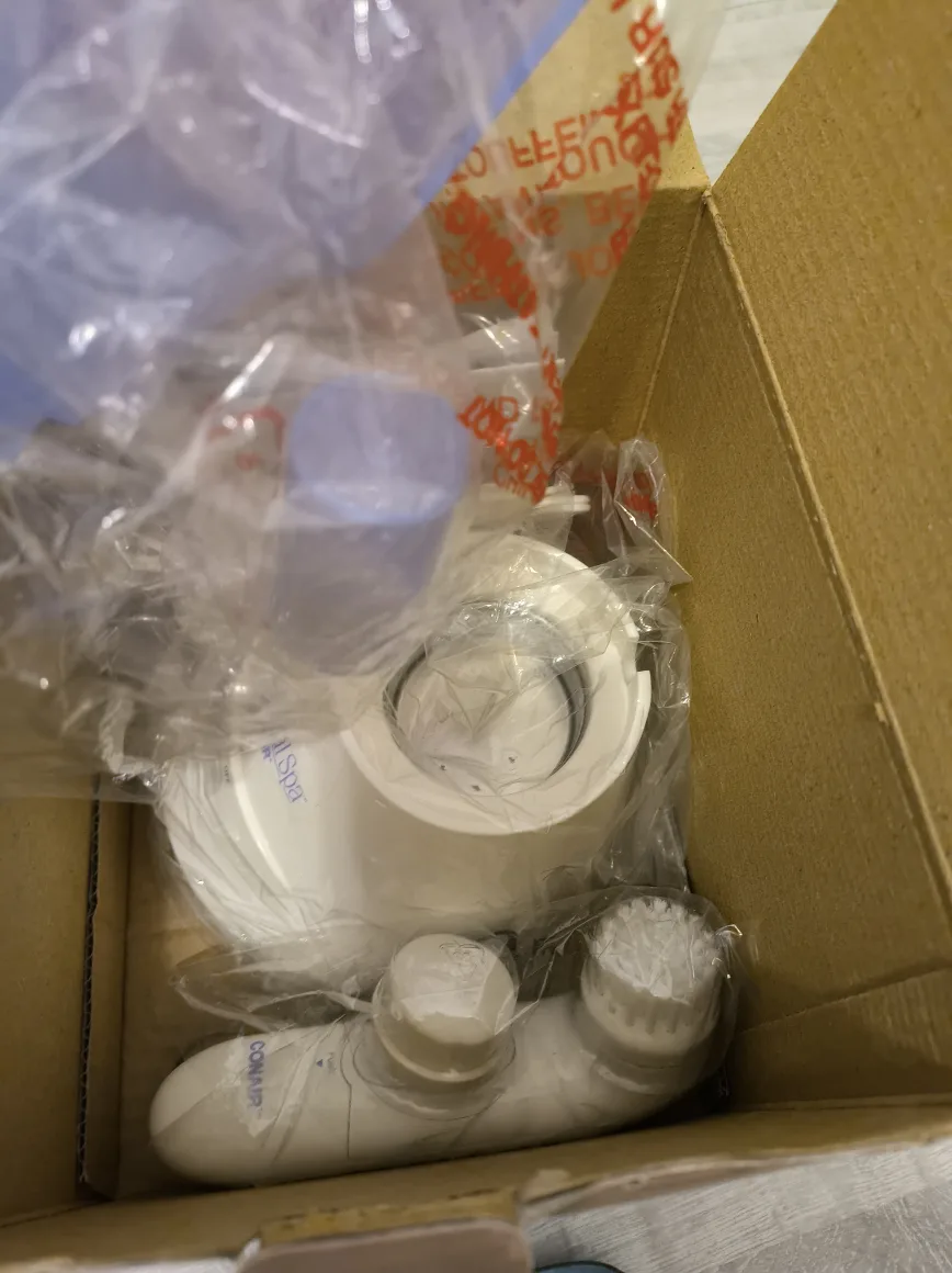 BNIB Conair Moisturizing Mist Skin Care System image indicator(5)