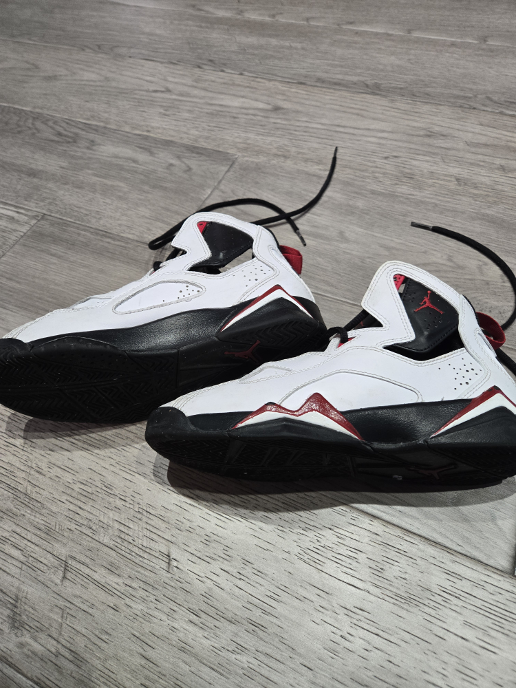 Jordan True Flight Shoes - Youth Size 4Y - photo 2