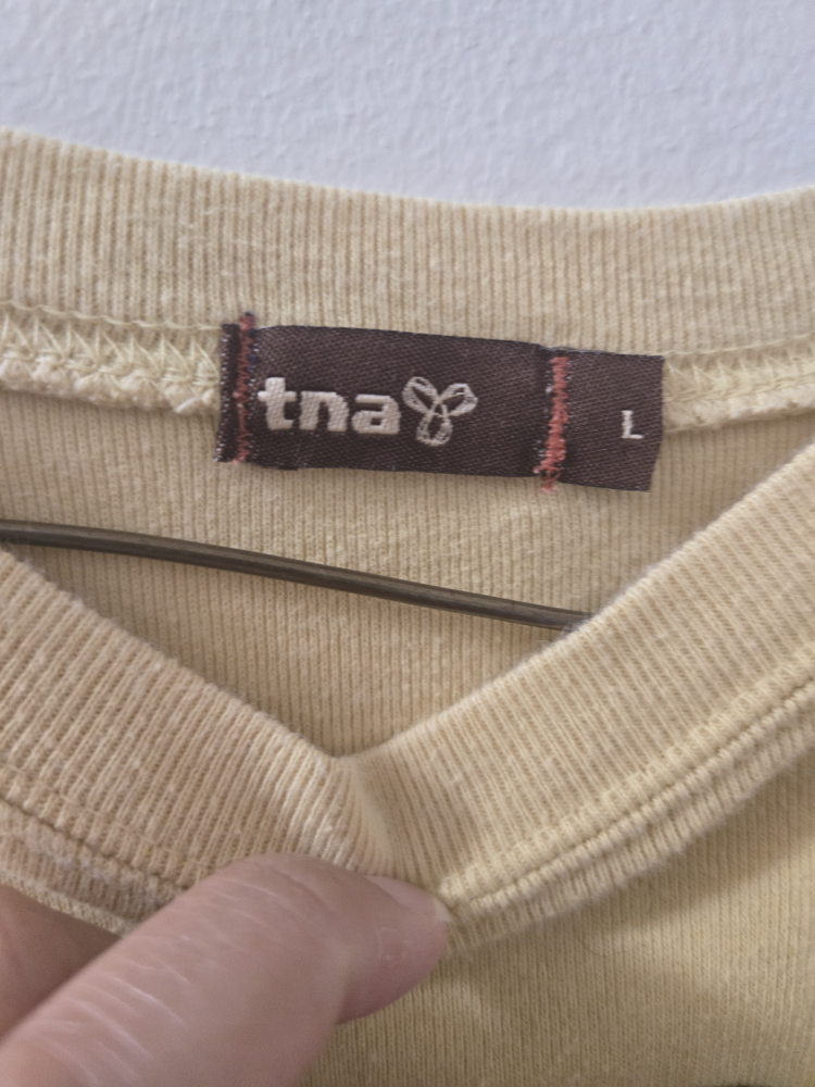 TNA Aritzia Yellow T-Shirt Size L - photo 3
