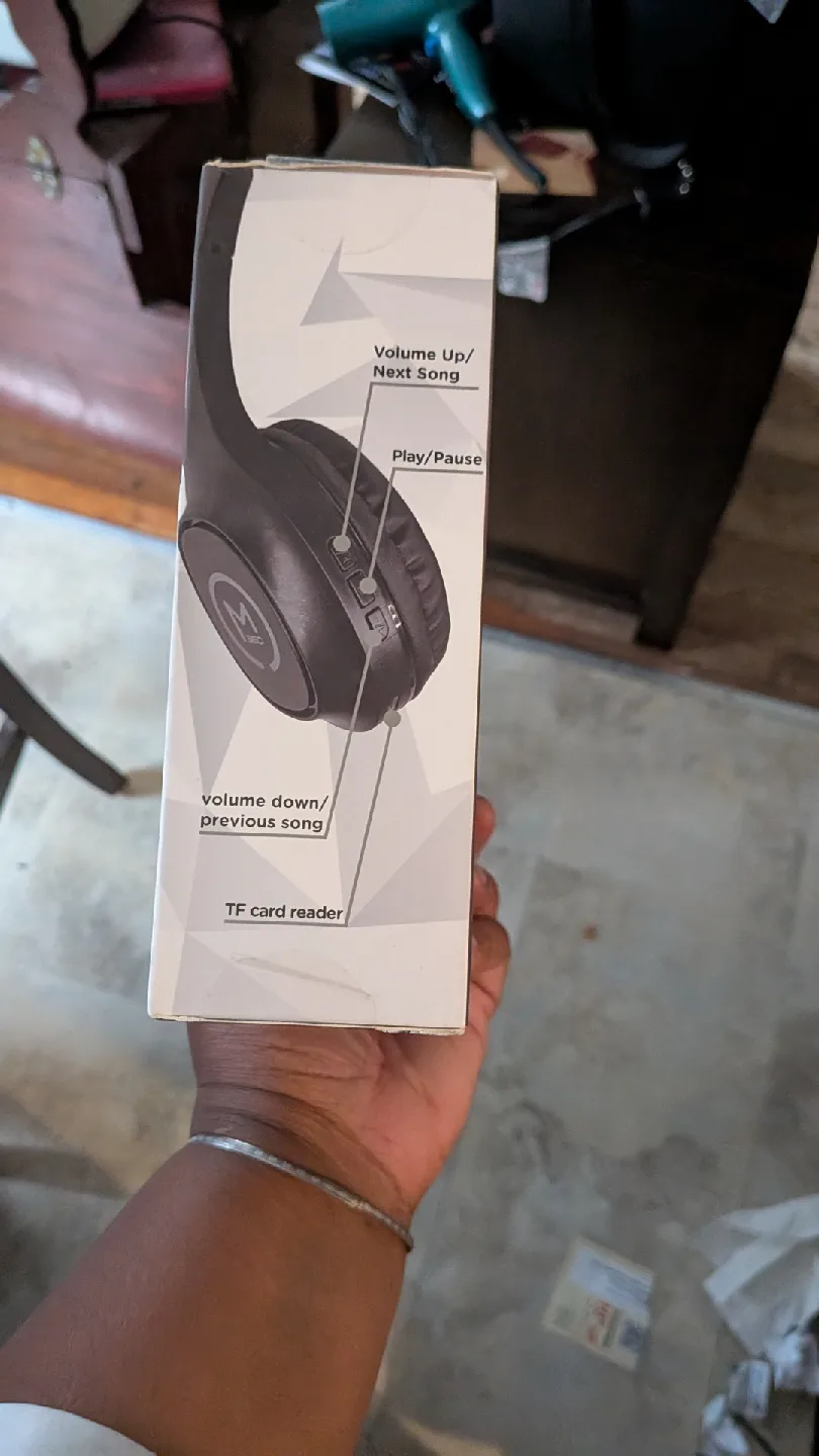 Morpheus 360° Tremors On-Ear Wireless Headphones - New image indicator(4)