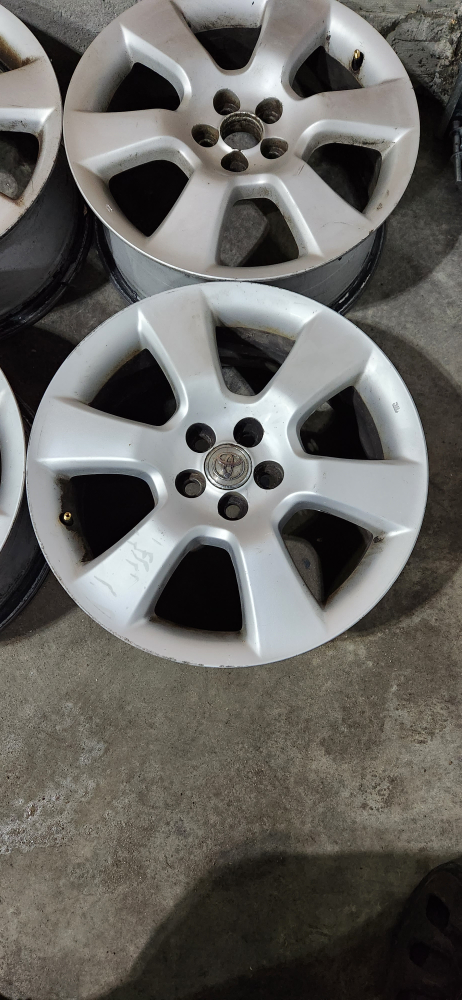 (4)-17 Inch Toyota Corolla Alloy Rims 5x100 - photo 2