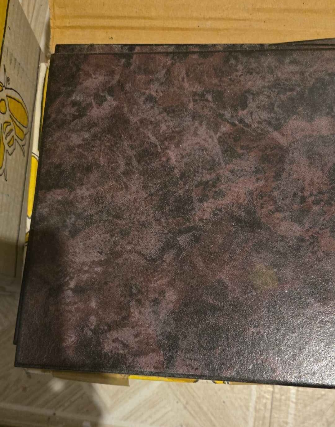 60 Purple Tiles made in Italy