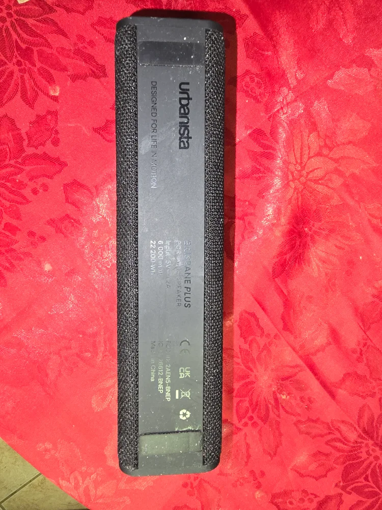 Urbanista Crane Plus Bluetooth Speaker thumbnail