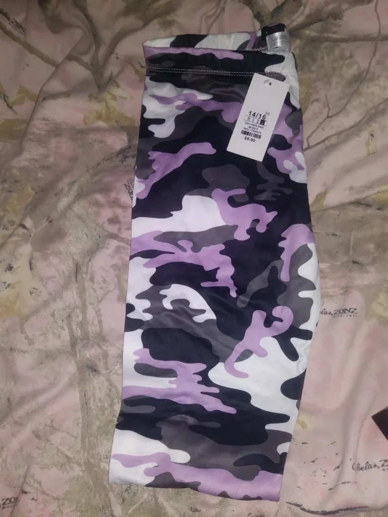 Girls' Camo Leggings - Size 14/16 thumbnail