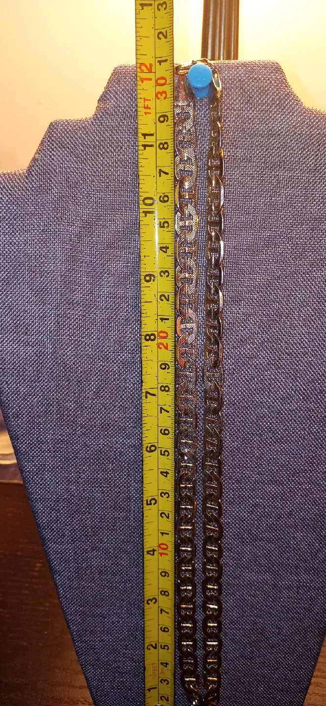 Gold link Chain Necklace, 24 inches image indicator(4)