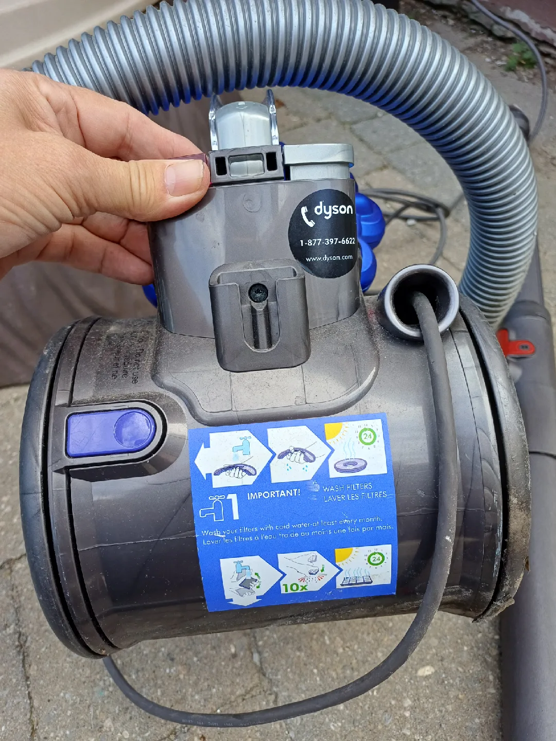 Dyson DC26 City Canister Vacuum - make an offer image indicator(2)