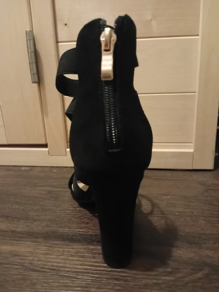 Black Strappy Heels - Size 8 image indicator(2)