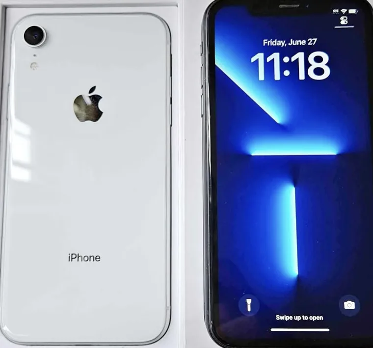 White iPhone XR thumbnail
