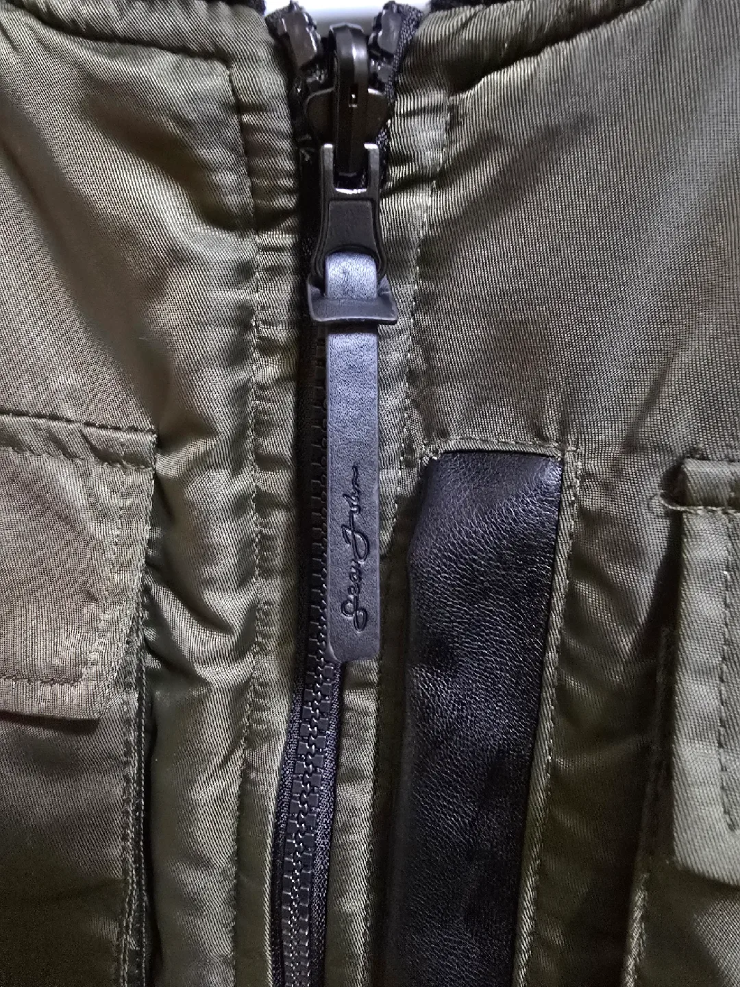 Sean John Olive Green Bomber Jacket - Size M image indicator(10)