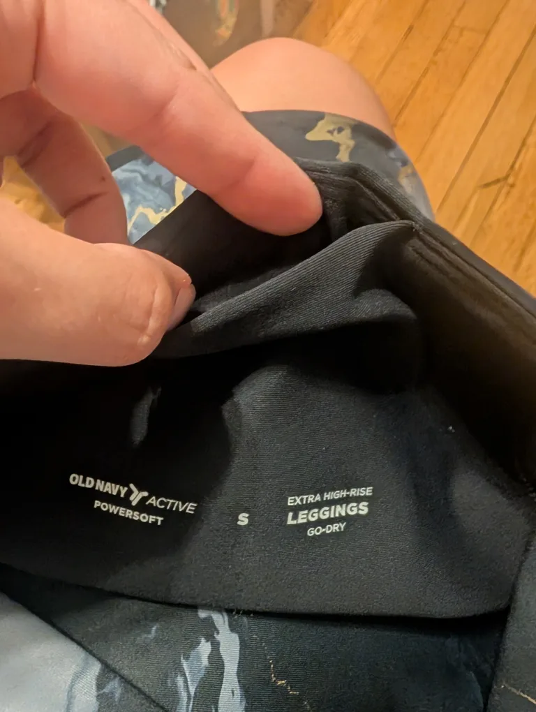 old Navy small Black Marble Gold Accent Activewear Set image indicator(6)