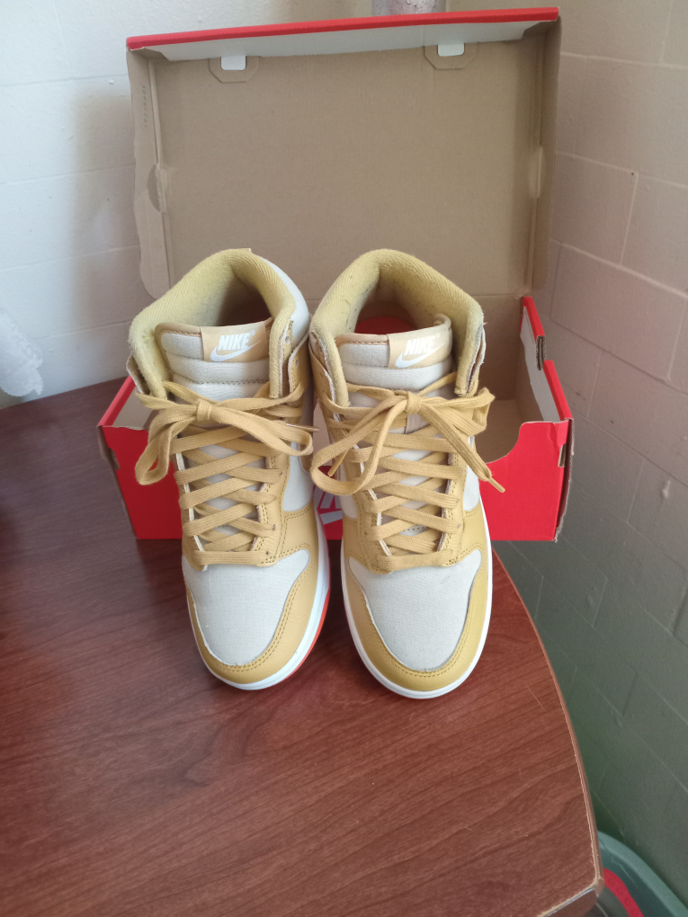 Nike Dunk High Amber/Cream Size 6.5 with Box - photo 2