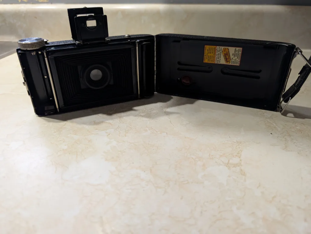 Vintage Kodak No.1 Camera w/ Case & Filters image indicator(2)