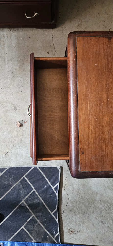 🥕Two-Drawer Wooden Nightstand - Mississauga West - photo 4