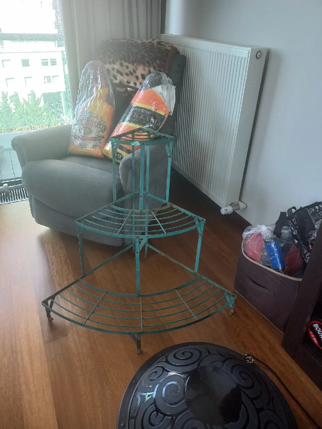 Metal Plant Stand - Corner Shelf