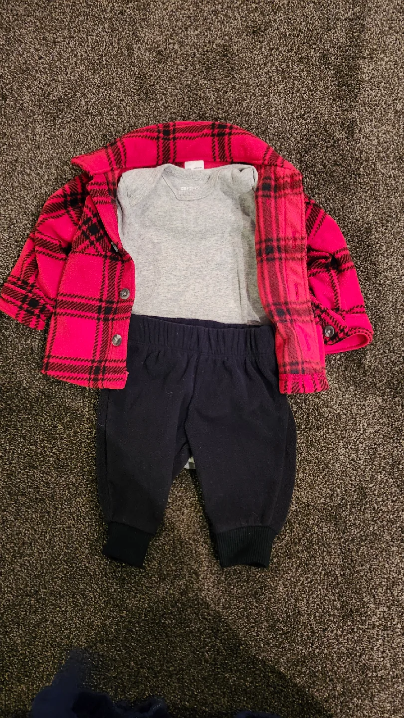 Carter's Baby Outfit Set size 3 months thumbnail