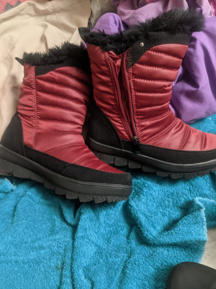 Kuiper Canada Winter Boots - Size 7