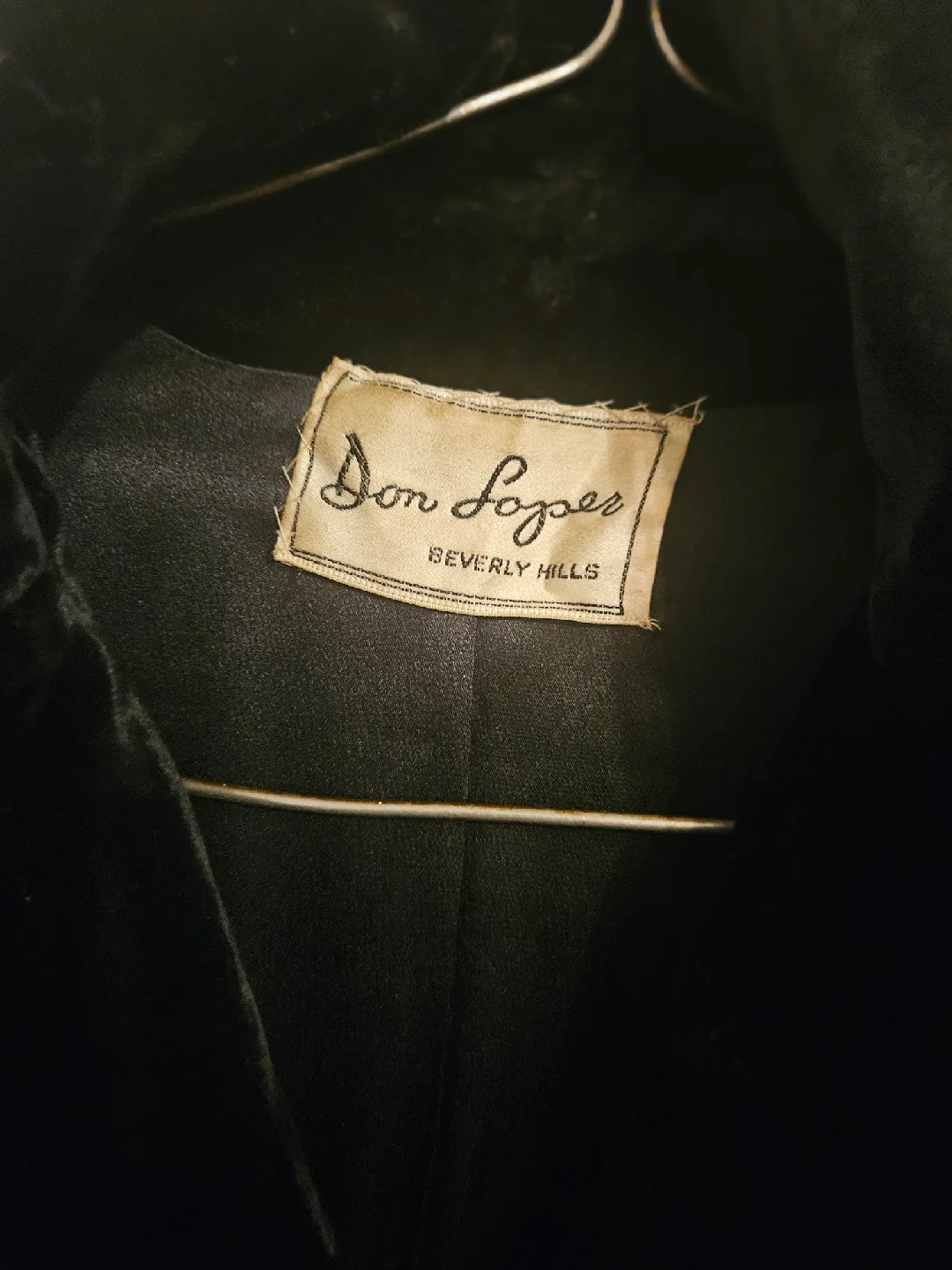 vintage winter coat image indicator(2)