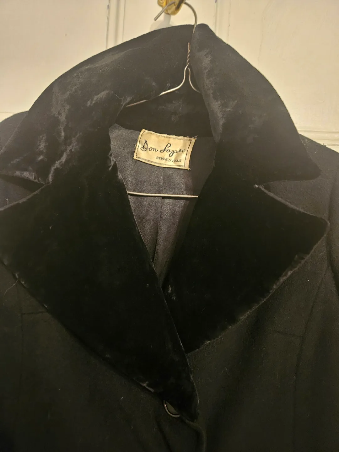 vintage winter coat image indicator(3)